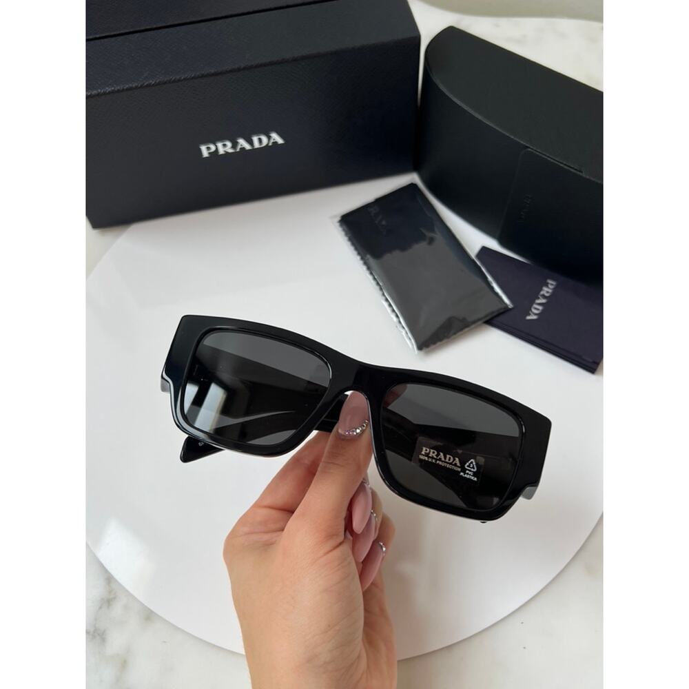 NEW Prada PR10ZS Black Sunglasses Unisex $563 - Picture 3 of 8